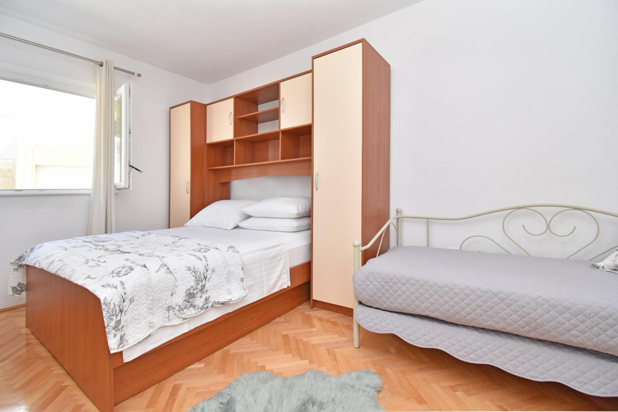 Apartment & Rooms Meri Tucepi Exterior photo
